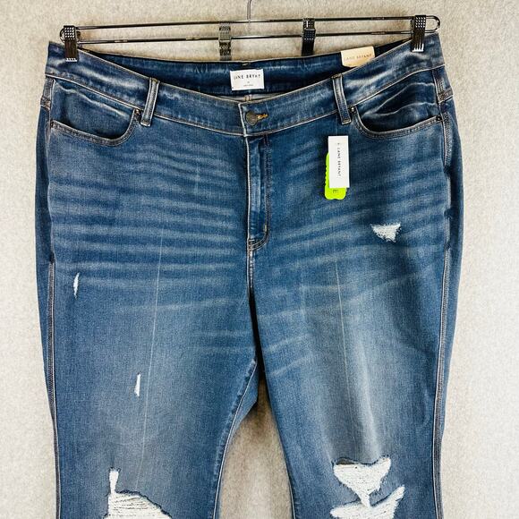 Lane Bryant Womans Sz 28 Flare Jeans High-Rise Blue Stretch Curvy Fit NWT - Picture 2 of 9